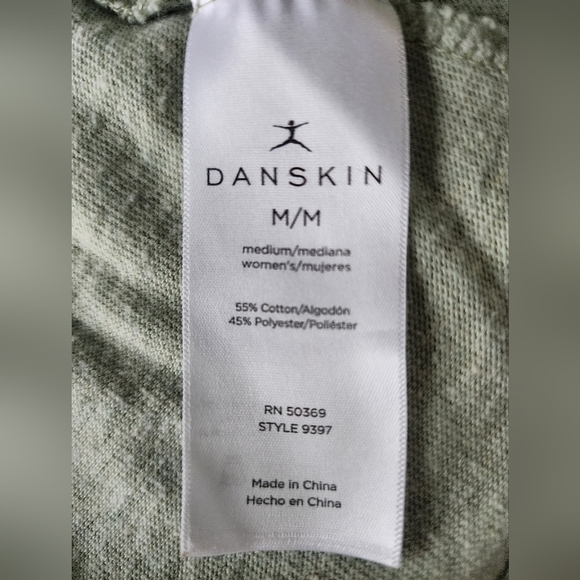 ** 2/$15 ** Bundle of 3 Danskin Heathered Tanks - Medium - Picture 7 of 11